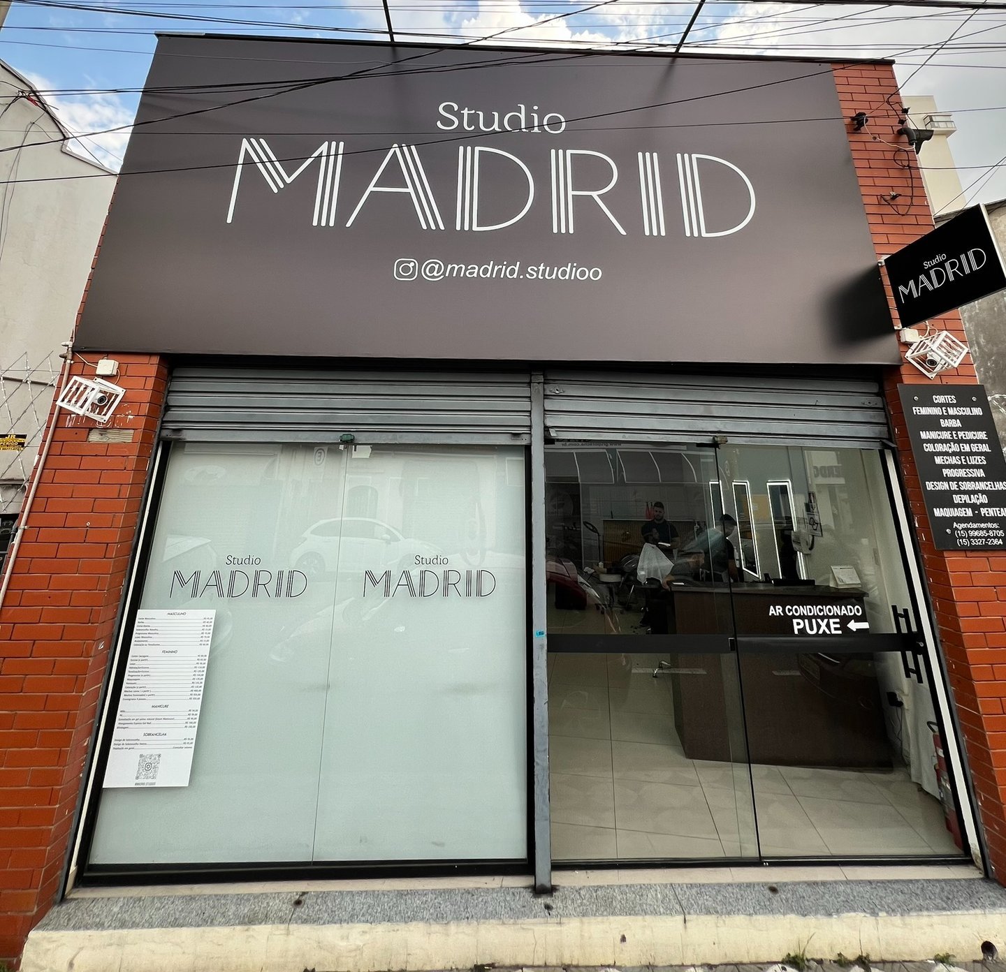 Fachada do Studio Madrid